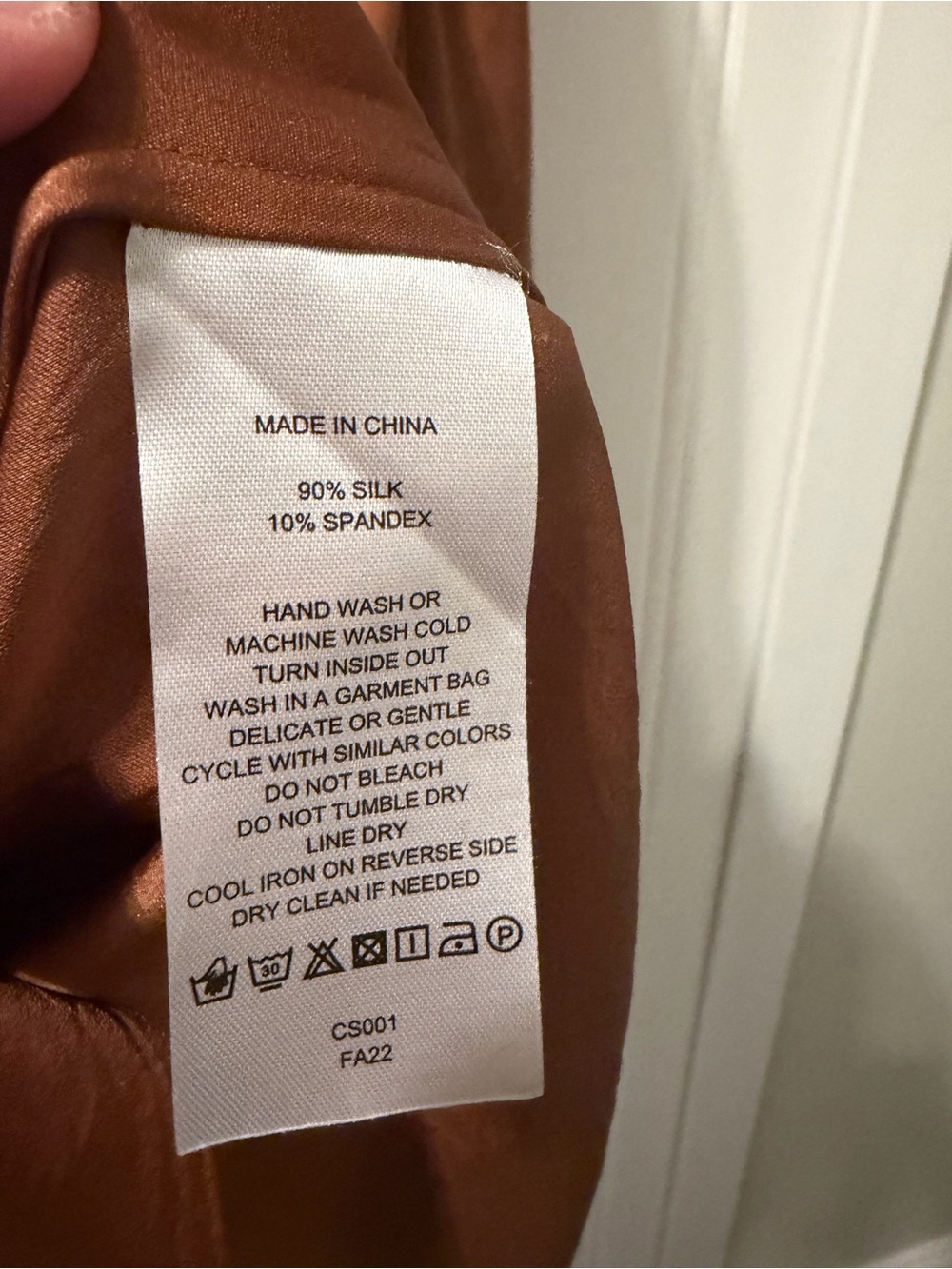 Quince Womens M 90% Silk Stretch Button Down Shirt Copper Brown High Low - Picture 7 of 11